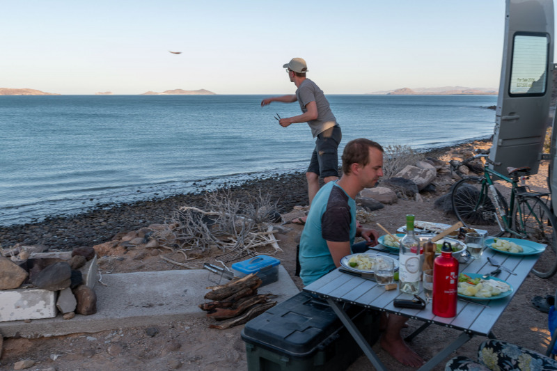 Festessen im Windschatten des Vans