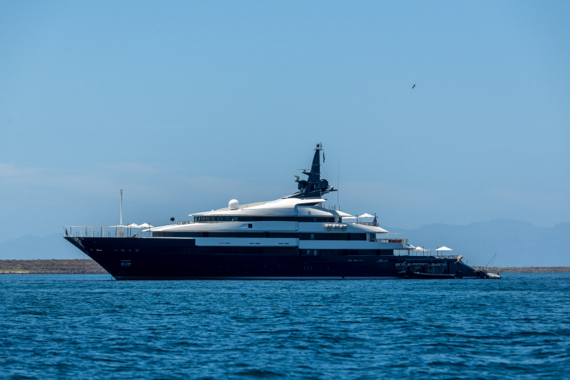 Seven Seas Yacht
