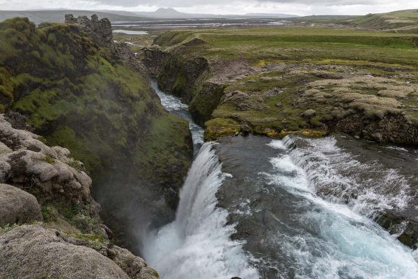Wasserfall hinter Hólaskjól