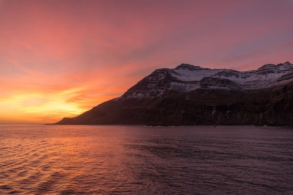 Sonnenaufgang vor Island