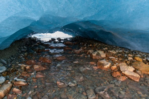 Ausfluss des Gletschersees