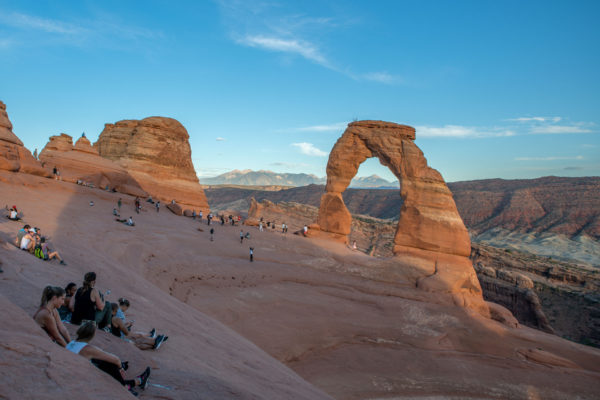 Anstehen am Delicate Arch