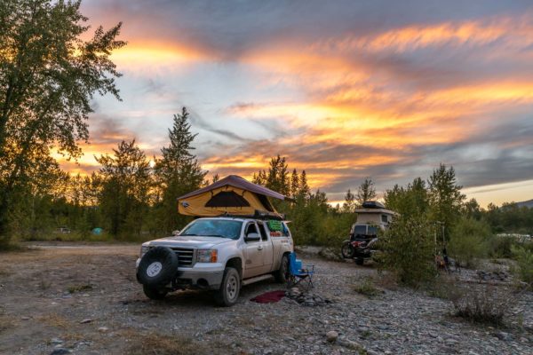 Camp am Middle Fork Flathead River