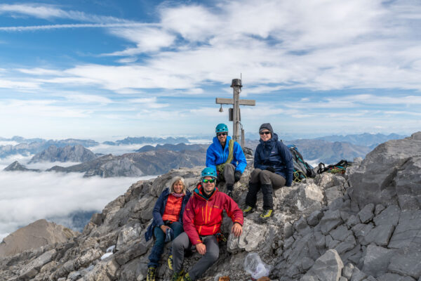 Andi, Jolanda, Cecile und Elias auf dem Vrenelisgärtli